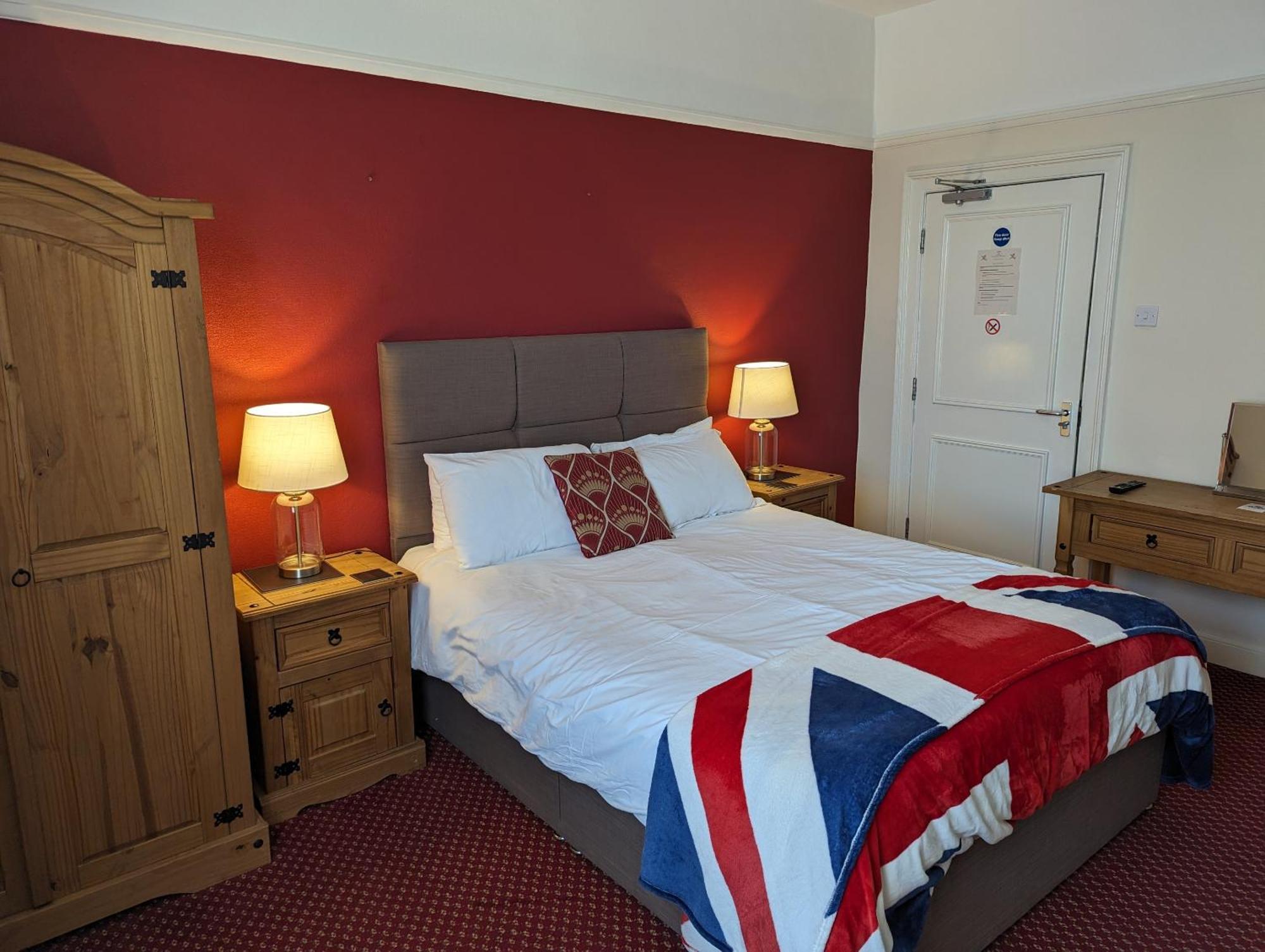 The King'S Arms Bed & Breakfast Бостън Екстериор снимка